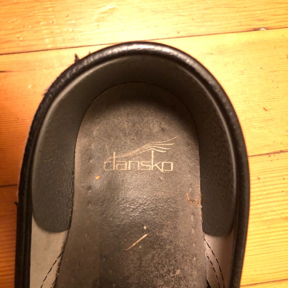 Dansko Professional Black Matte Clogs Sz 41 - image 4